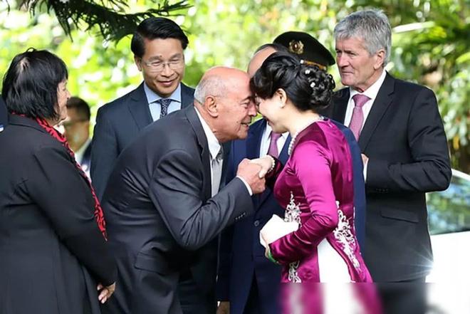 越南昭妹(越南昭妹侄女周周来中国)